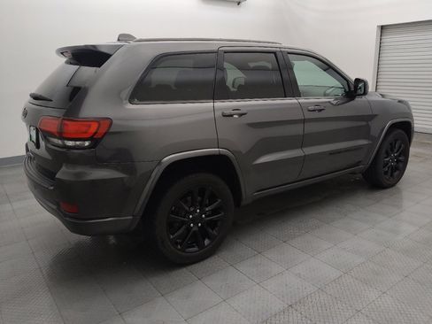 Used 2020 Jeep Grand Cherokee Altitude image 10
