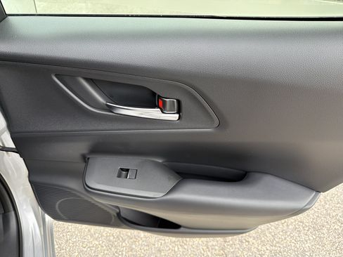New 2026 Toyota Prius Plug-In Hybrid FWD image 16