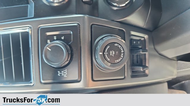 Used 2018 Ford F150 XLT w/ Equipment Group 302A Luxury AWD/4WD image 34
