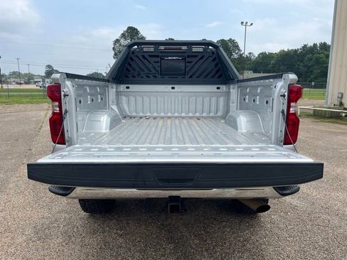 Used 2020 Chevrolet Silverado 2500 LT w/ Texas Edition AWD/4WD image 7