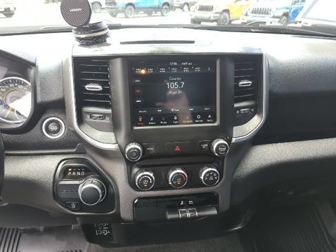 Used 2022 RAM 1500 Big Horn RWD image 9
