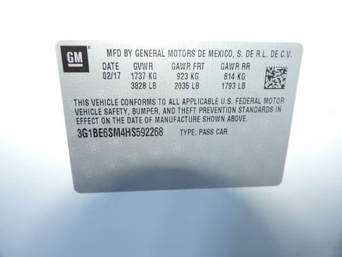 Certified 2017 Chevrolet Cruze LT w/ Convenience Package image 12