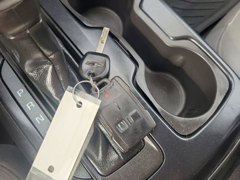 Used 2020 Chevrolet Colorado W/T w/ WT Convenience Package image 34