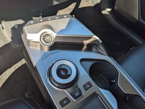 Certified 2023 Kia EV6 Wind w/ Wind Technology Package image 27