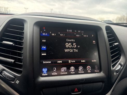 Used 2014 Jeep Cherokee Trailhawk w/ Leather Interior Group image 25