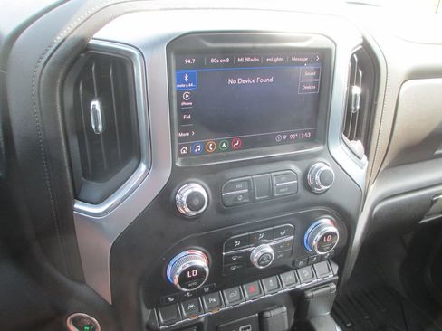 Used 2022 GMC Sierra 1500 SLT w/ SLT Premium Plus Package image 28