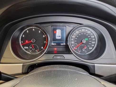 Used 2018 Volkswagen Atlas Launch Edition image 14