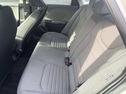Used 2025 Kia K4 EX image 14
