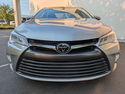 Used 2017 Toyota Camry XLE w/ Advanced Technology Package FWD image 3