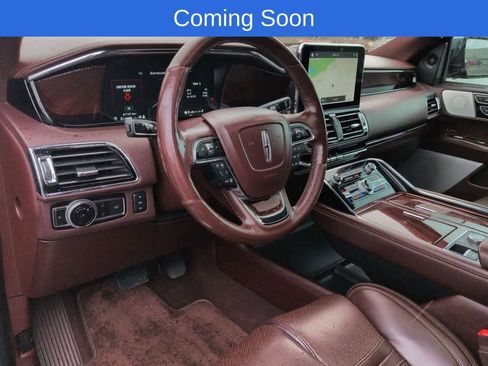 Used 2019 Lincoln Navigator Black Label w/ Cargo Package AWD/4WD image 2