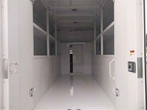 New 2025 GMC Savana 3500 w/ Power Convenience Package image 34