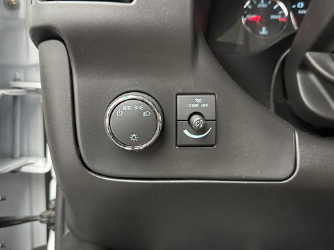 Used 2024 Chevrolet Express 3500 LT w/ LT Preferred Equipment Group image 21