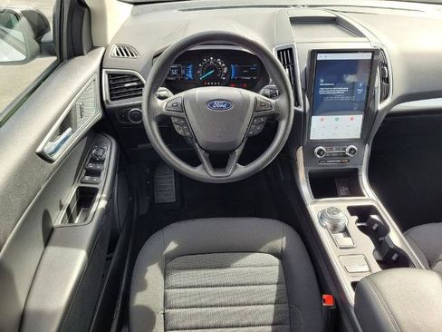 New 2024 Ford Edge SE w/ Black Appearance Package AWD/4WD image 35