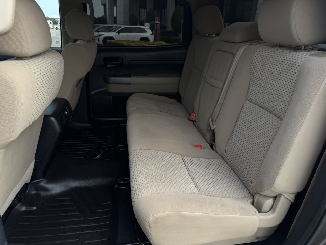Used 2012 Toyota Tundra 4x4 CrewMax w/ SR5 Pkg image 25