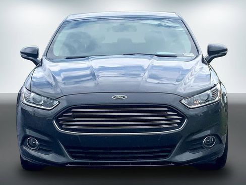 Used 2016 Ford Fusion SE w/ Equipment Group 202A FWD image 7