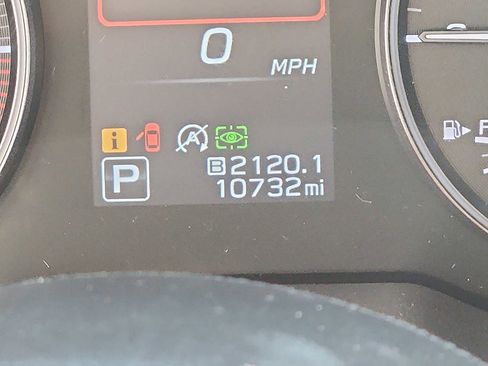 Used 2023 Subaru Outback Limited image 19