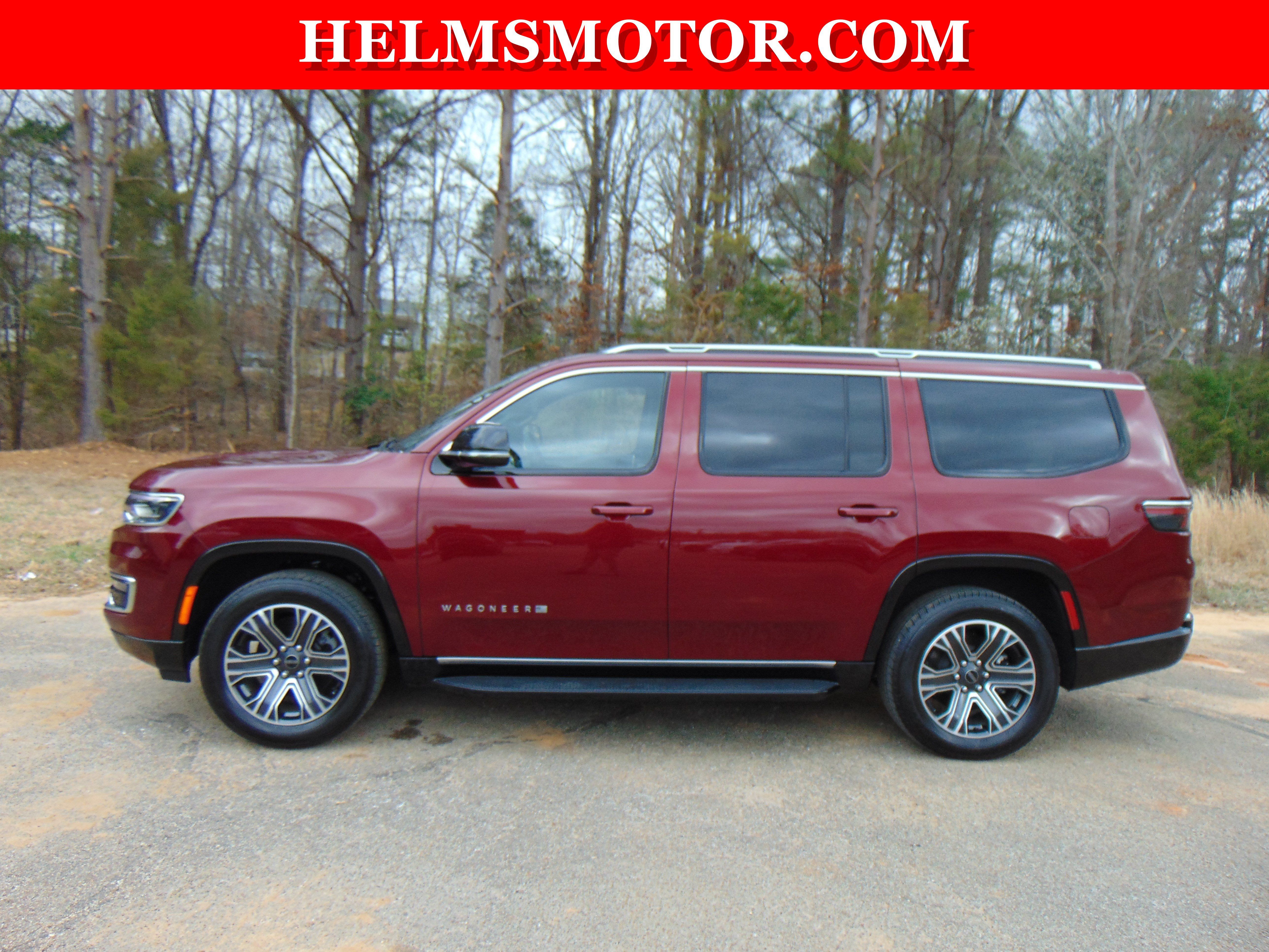 Used 2025 Jeep Wagoneer 4WD image 1