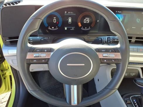 Used 2024 Hyundai Kona SEL image 19