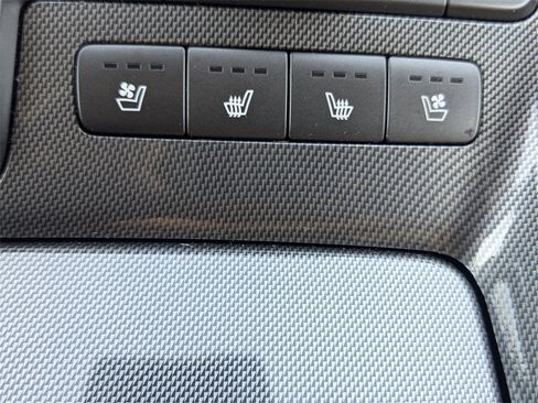 Used 2023 Hyundai Santa Fe Limited image 18