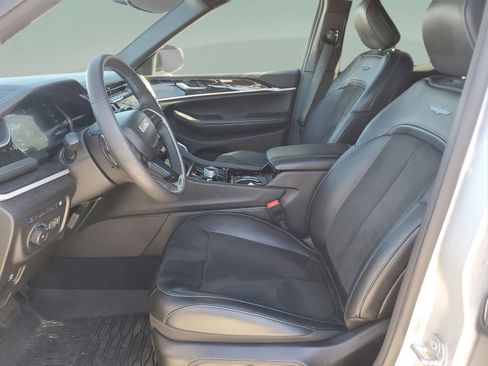 Certified 2022 Jeep Grand Cherokee Trailhawk image 22