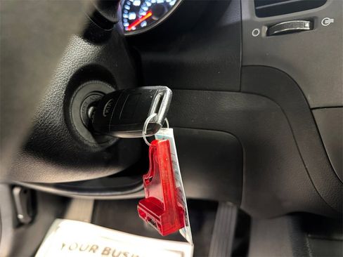 Used 2018 Kia Forte LX image 29