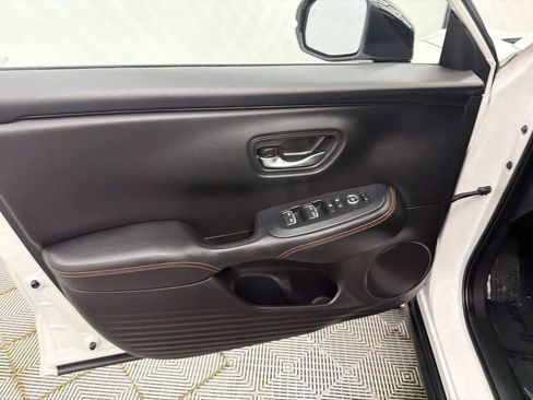 Used 2024 Honda HR-V Sport image 10