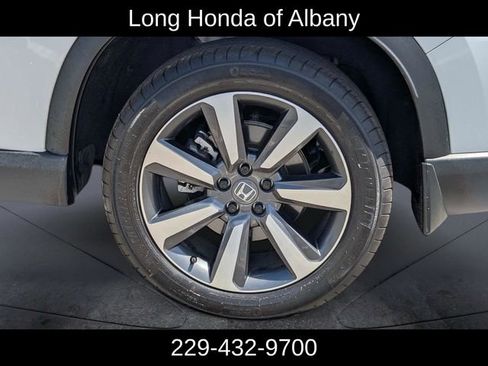 Used 2025 Honda Pilot Touring image 12