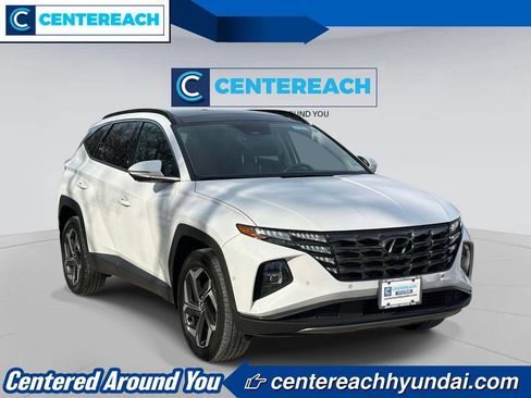 Used 2023 Hyundai Tucson Limited AWD/4WD image 2
