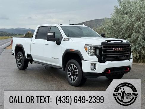 Used 2021 GMC Sierra 2500 AT4 w/ AT4 Premium Plus Package AWD/4WD image 8