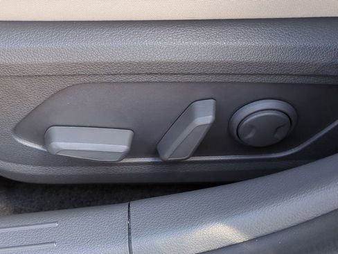 Certified 2025 Hyundai Sonata SEL image 18