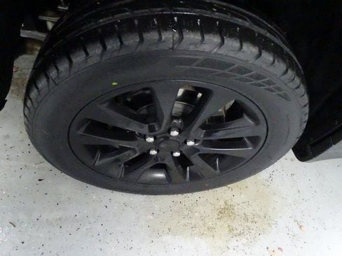 Certified 2024 Jeep Grand Cherokee L Overland w/ Trailer Tow Package image 30