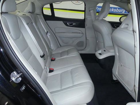 Used 2024 Volvo S60 B5 Plus AWD/4WD image 22