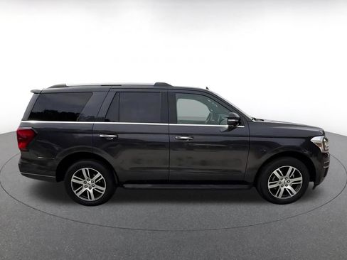 Used 2024 Ford Expedition Limited RWD image 16