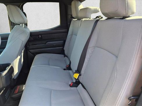 Certified 2026 Toyota Tacoma SR5 AWD/4WD image 17