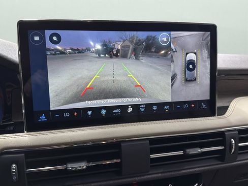 Used 2024 Lincoln Corsair Reserve w/ Equipment Group 201A image 19