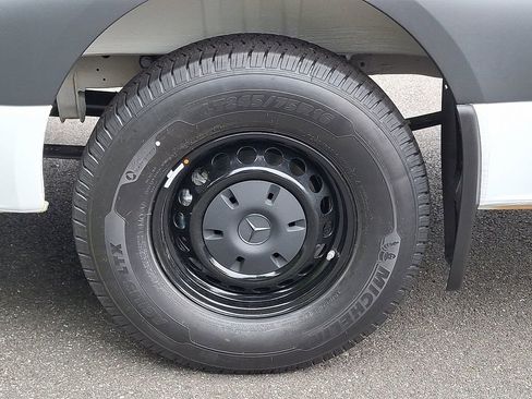 New 2025 Mercedes-Benz Sprinter 2500 image 5