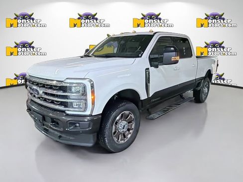 Used 2025 Ford F350 King Ranch w/ FX4 Off-Road Package AWD/4WD image 1