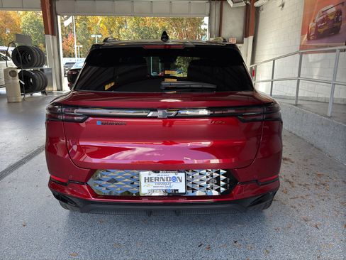 New 2026 Chevrolet Equinox EV RS image 6