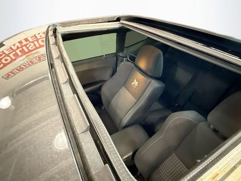 Used 2018 Dodge Challenger R/T Scat Pack w/ Driver Convenience Group image 23