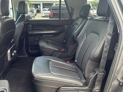 Used 2019 Ford Expedition Max Platinum AWD/4WD image 15