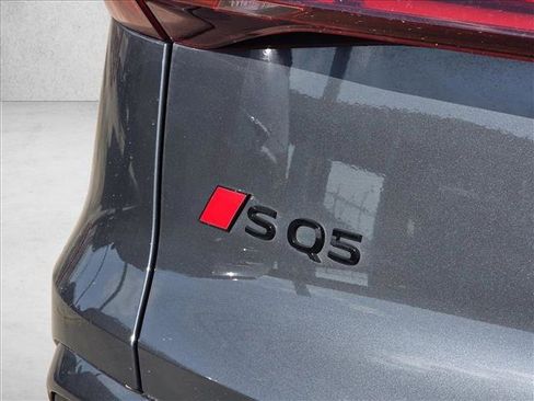 Certified 2025 Audi SQ5 Premium Plus w/ Premium Plus Package image 11