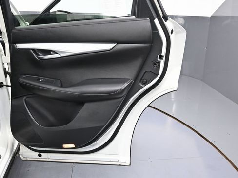 Used 2021 INFINITI QX50 Luxe w/ Appearance Package image 38