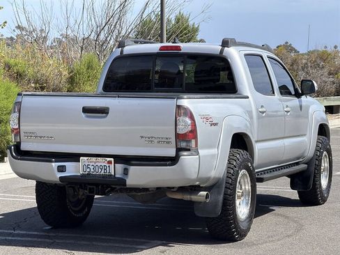 Used 2012 Toyota Tacoma PreRunner w/ TRD Sport Pkg RWD image 6