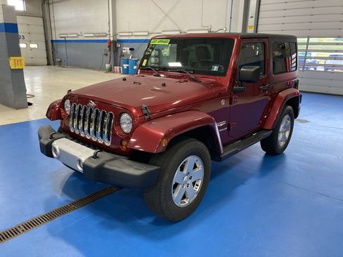 Used 2011 Jeep Wrangler Sahara w/ Trailer Tow Group AWD/4WD image 3