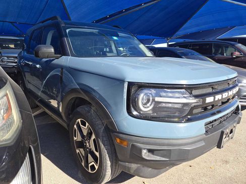 Used 2021 Ford Bronco Sport Outer Banks image 2