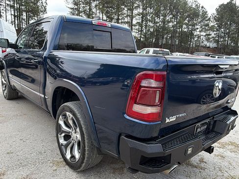 Used 2019 RAM 1500 Limited image 10