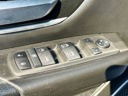 Used 2022 RAM 1500 Big Horn image 18