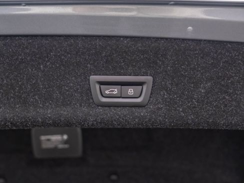 New 2026 BMW 330i xDrive 330i xDrive w/ M Sport Package image 28