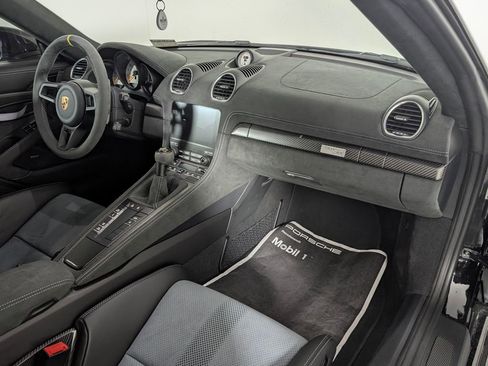 Certified 2024 Porsche 718 Boxster Spyder RS image 18