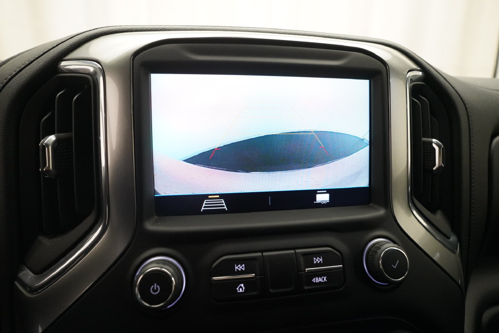 Used 2021 Chevrolet Silverado 1500 RST AWD/4WD image 19